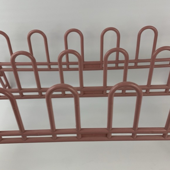 Vintage Dusty Pink Mauve Plastic Shoe Rack Storage 80's Yaffa Style Mod Minimal - Picture 9 of 13